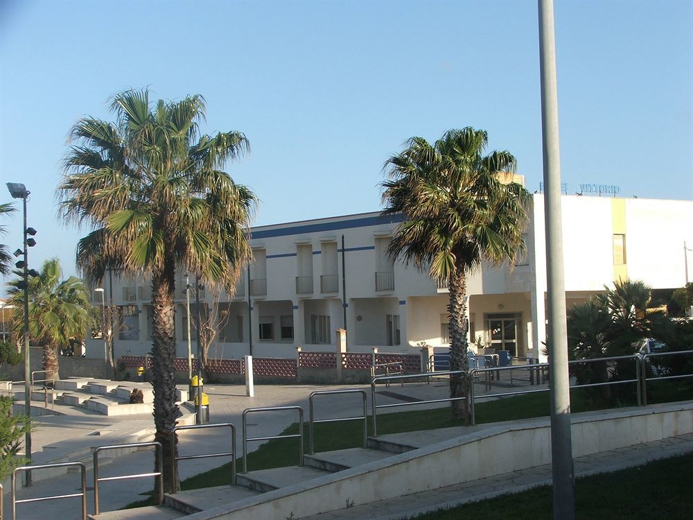 Hotel Vittorio Portopalo Di Capo Passero المظهر الخارجي الصورة